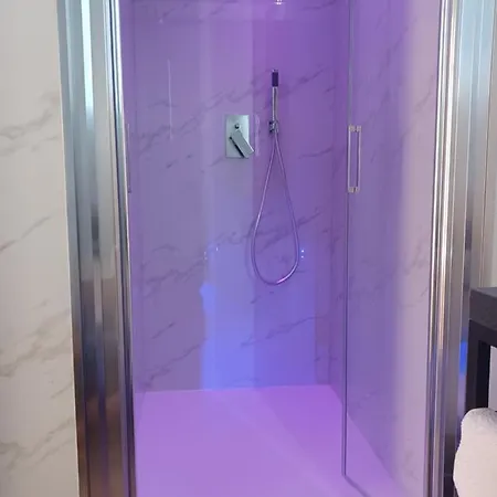 All'1 Di Rajno' Relaxing Appartamento Lecce